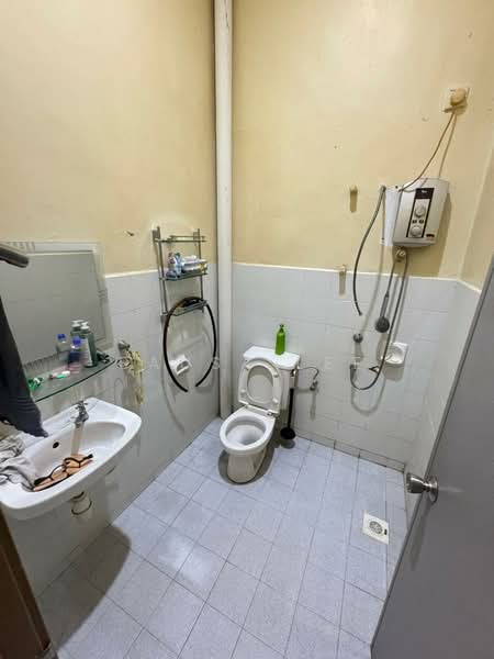 1.5-storey Terraced House for Sale in Taman Pelangi Indah (Ulu Tiram) - Sausa Lee - PropertyGuru.com.my