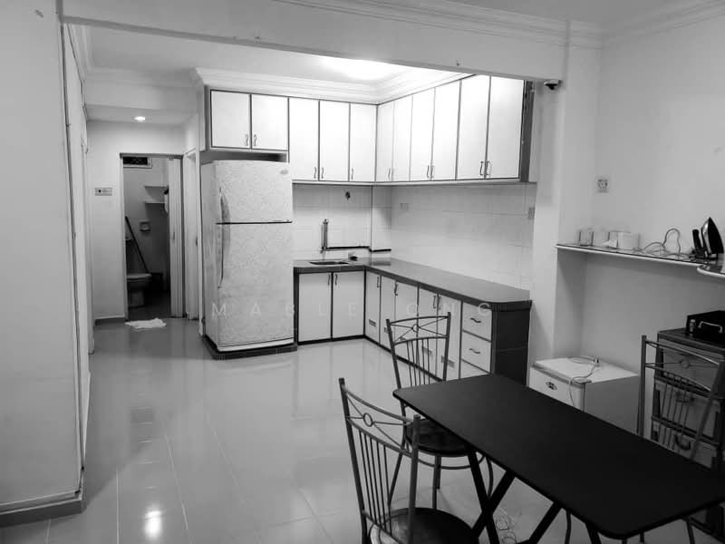 Apartment for Rent at Tanjung Court - Mable Ong - Kitchen - PropertyGuru.com.my