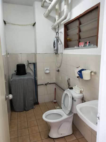Apartment for Rent at Vista Impiana - SY Lee - Bathroom - PropertyGuru.com.my