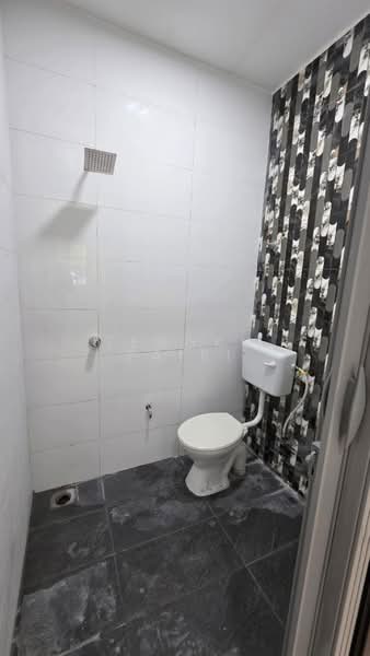 Rumah Teres 1 Tingkat untuk Dijual di Taman Nilai Perdana (Nilai) - Tengku Zairi - PropertyGuru.com.my