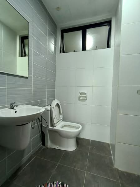 Service Residence for Rent at Sky Oasis Residence (Pangsapuri Oasis 1) - June Teo - Bathroom - PropertyGuru.com.my