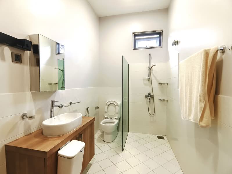 Bungalow for Sale in Bukit Damansara (Damansara Heights) - Mabel Chow - Bathroom - PropertyGuru.com.my