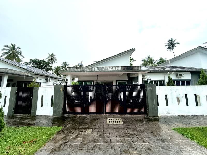Semi-Detached House for Sale in Klang (Selangor) - Fauran Nawawi - PropertyGuru.com.my