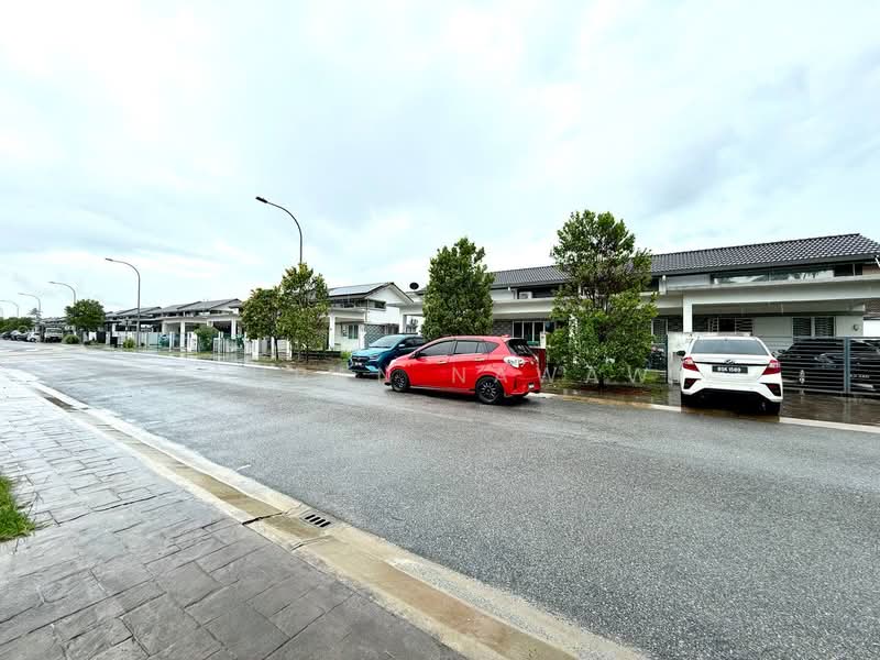 Semi-Detached House for Sale in Klang (Selangor) - Fauran Nawawi - PropertyGuru.com.my