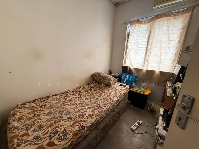 2-storey Terraced House for Sale in Taman Pandan Indah (Ampang) - Fauran Nawawi - Bedroom - PropertyGuru.com.my