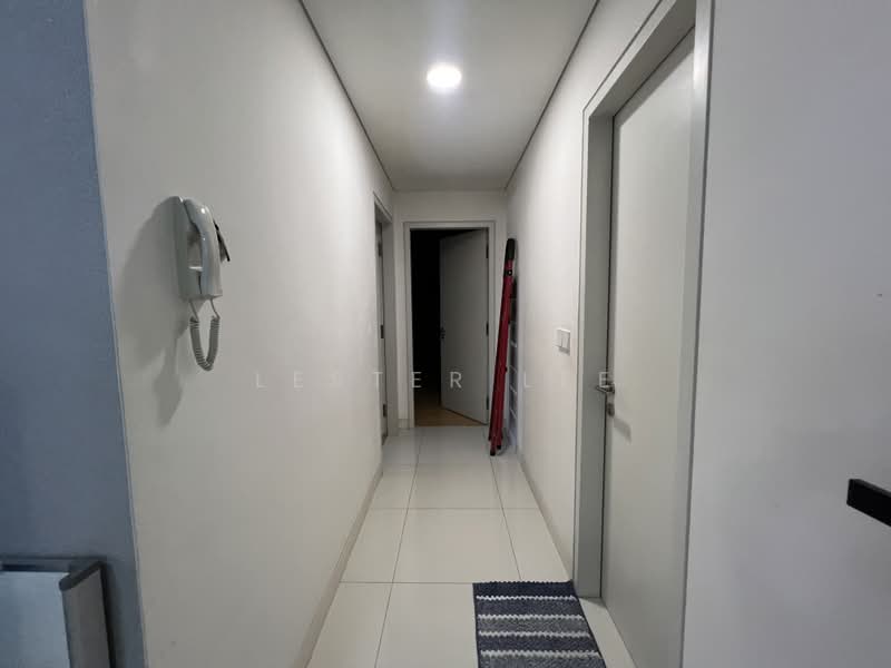 Servis Apartment untuk Dijual di Radia Residences - Lester Lee - Corridor - PropertyGuru.com.my