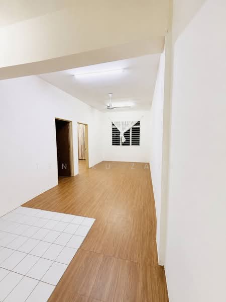 Pangsapuri untuk Dijual di Pangsapuri Adalia - Tengku Zairi - PropertyGuru.com.my