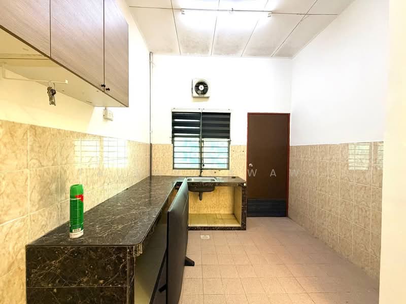 1-storey Terraced House for Sale in Klang (Selangor) - Fauran Nawawi - PropertyGuru.com.my