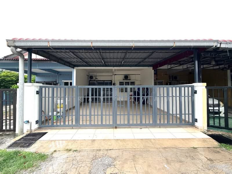1-storey Terraced House for Sale in Klang (Selangor) - Fauran Nawawi - PropertyGuru.com.my