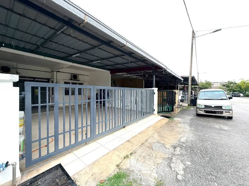 1-storey Terraced House for Sale in Klang (Selangor) - Fauran Nawawi - PropertyGuru.com.my