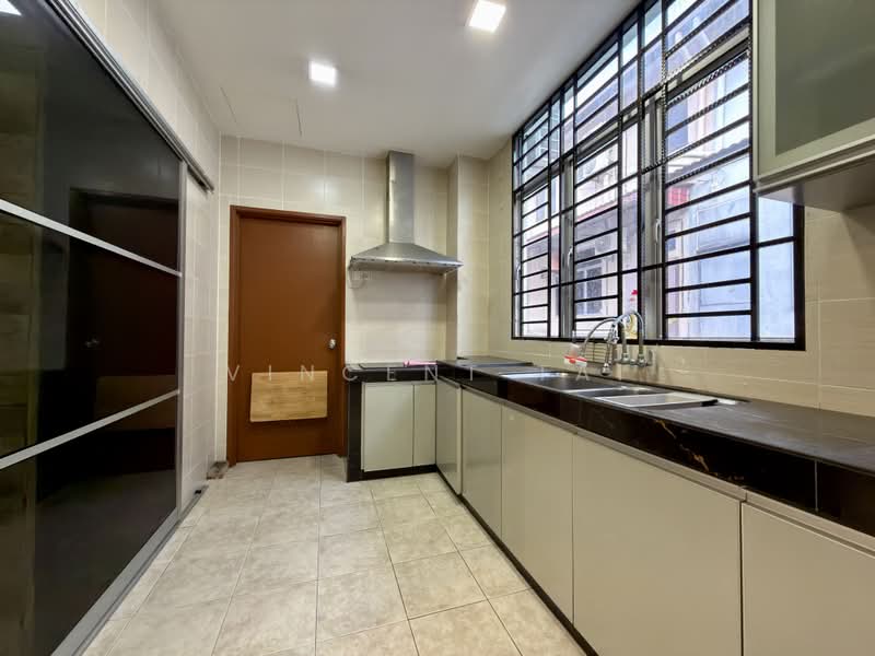 Rumah Teres 2 Tingkat untuk Dijual di Taman Kajang Impian (Kajang) - Vincent Tai - Kitchen - PropertyGuru.com.my
