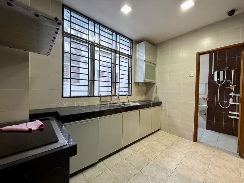 Rumah Teres 2 Tingkat untuk Dijual di Taman Kajang Impian (Kajang) - Vincent Tai - Kitchen - PropertyGuru.com.my