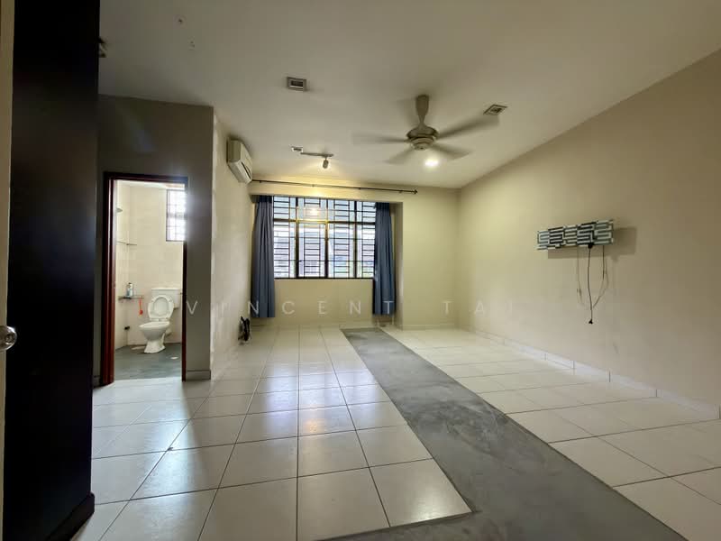 Rumah Teres 2 Tingkat untuk Dijual di Taman Kajang Impian (Kajang) - Vincent Tai - Bathroom - PropertyGuru.com.my