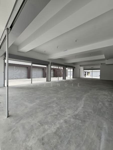 Shop / Office for Rent in Seksyen U16 (Shah Alam) - Filzah Affendie - Interior - PropertyGuru.com.my