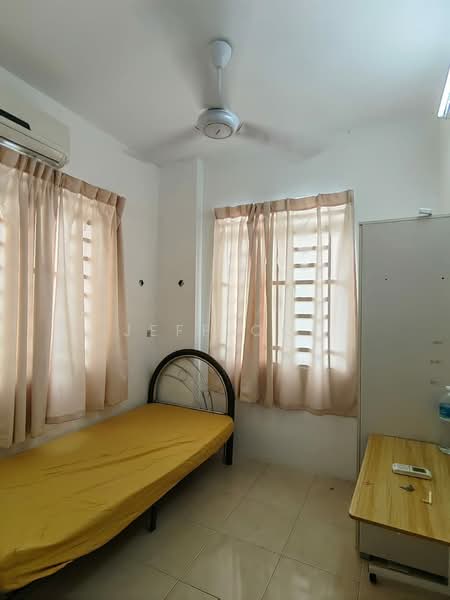 Kondominium untuk Dijual di D'Piazza - Jeff Ooi - Bedroom - PropertyGuru.com.my