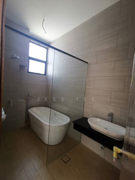 Bungalow for Sale in Setia Alam (Selangor) - Jess Tee - Bathroom - PropertyGuru.com.my