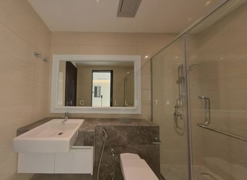 Kediaman Servis untuk Dijual di The Manor - Michelle Tan - Bathroom - PropertyGuru.com.my