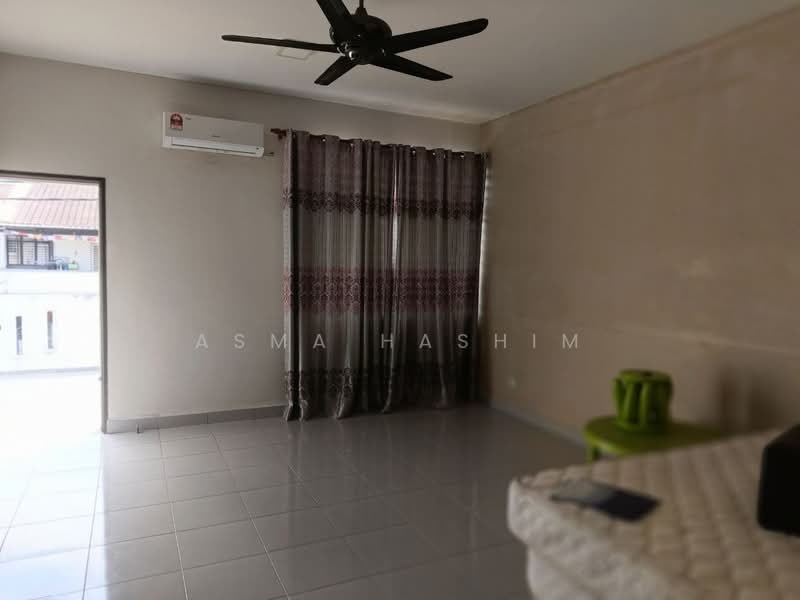 2-storey Terraced House for Sale in Saujana Rawang (Rawang) - Asma Hashim - PropertyGuru.com.my