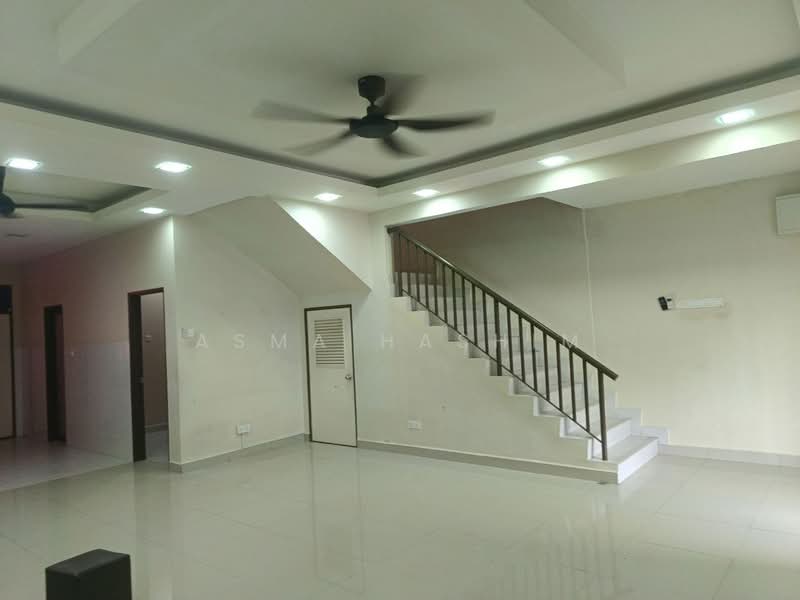 2-storey Terraced House for Sale in Saujana Rawang (Rawang) - Asma Hashim - PropertyGuru.com.my