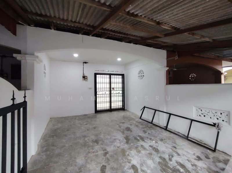 2-storey Terraced House for Sale in Taman Kota Masai (Pasir Gudang) - Muhamad Asrul - Entrance - PropertyGuru.com.my