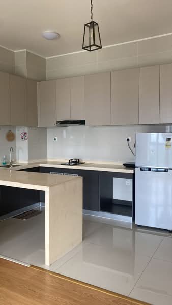 Service Residence for Sale at Amberside @ Country Garden Danga Bay - Jee Hui - PropertyGuru.com.my