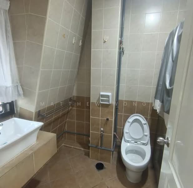 2-storey Terraced House for Rent in SS19 (Subang Jaya) - Matthew Wong - Bathroom - PropertyGuru.com.my