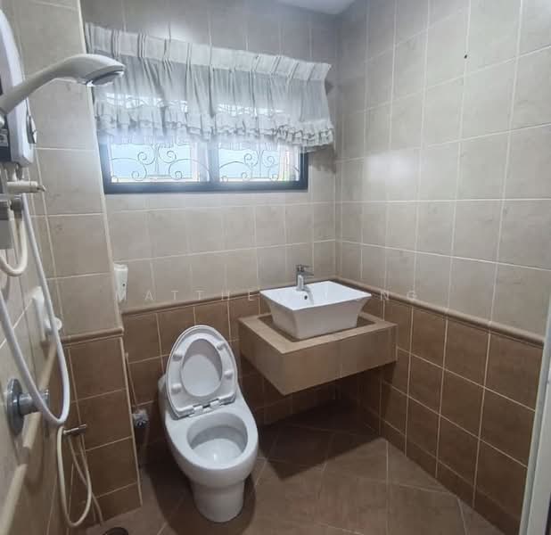 2-storey Terraced House for Rent in SS19 (Subang Jaya) - Matthew Wong - Bathroom - PropertyGuru.com.my