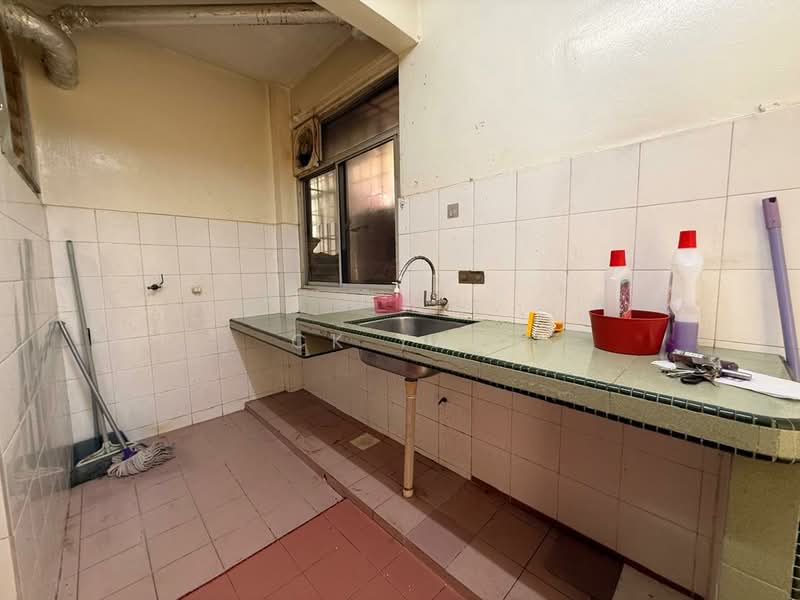 Pangsapuri untuk Dijual di Permai Apartment - CK Yap - PropertyGuru.com.my