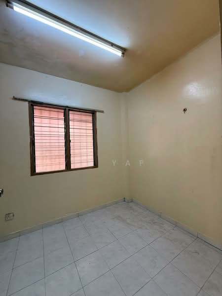 Pangsapuri untuk Dijual di Permai Apartment - CK Yap - PropertyGuru.com.my