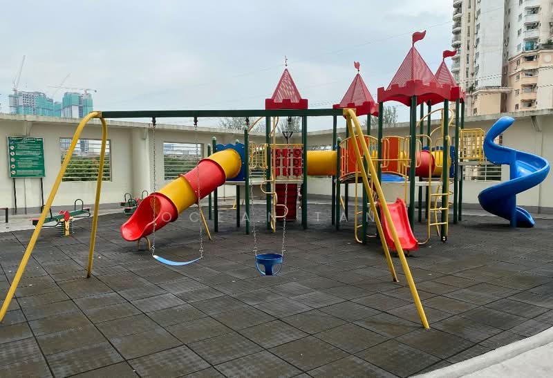 Kondominium untuk Disewa di Suriamas - Ocean Tan - Exterior - PropertyGuru.com.my