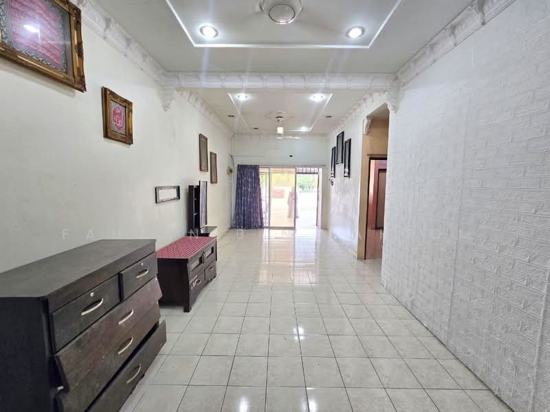 1-storey Terraced House for Sale in Taman Bukit Chedang (Seremban) - Fauzan bin Sahrom - PropertyGuru.com.my