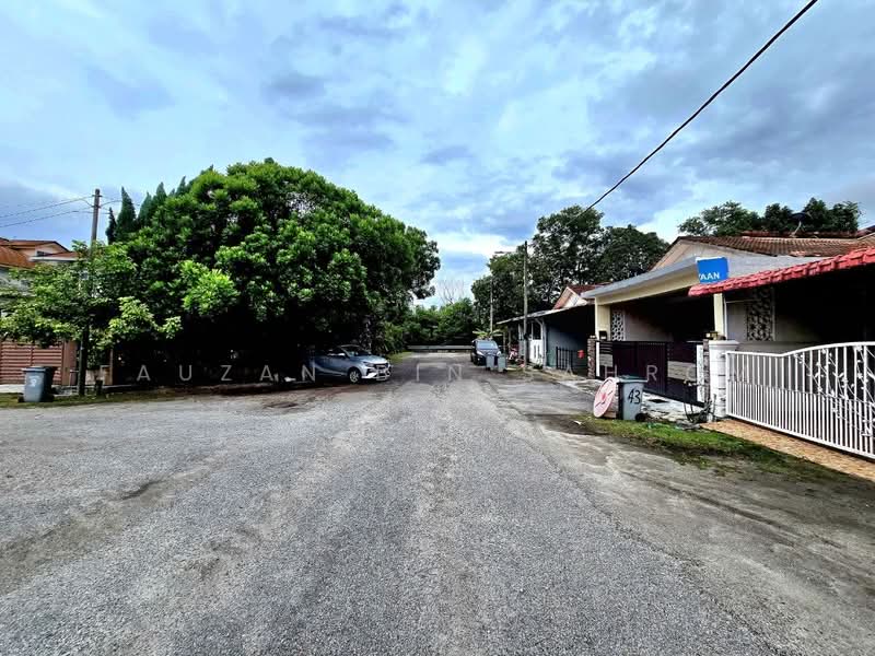 1-storey Terraced House for Sale in Taman Bukit Chedang (Seremban) - Fauzan bin Sahrom - PropertyGuru.com.my
