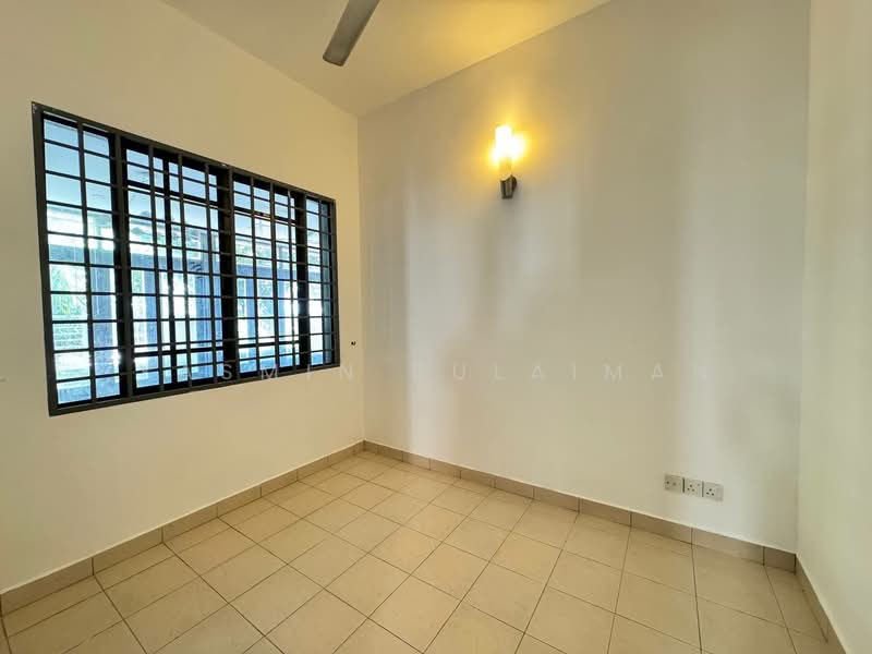 Rumah Teres 2-Tingkat untuk Dijual di Bukit Jelutong (Shah Alam) - Yasmin Sulaiman - Interior - PropertyGuru.com.my