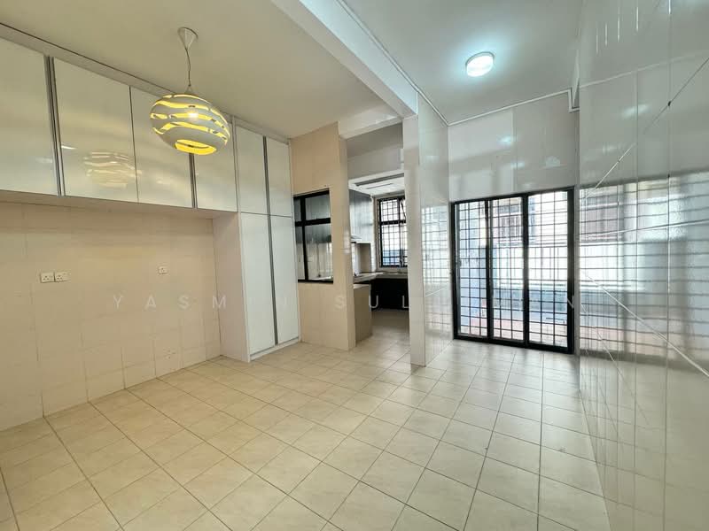 Rumah Teres 2-Tingkat untuk Dijual di Bukit Jelutong (Shah Alam) - Yasmin Sulaiman - Interior - PropertyGuru.com.my