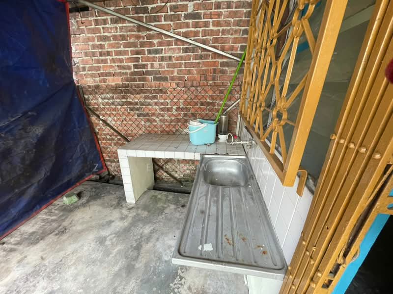 Rumah Teres 1 Tingkat untuk Disewa di Petaling Jaya (Selangor) - Zalelawati . - Exterior - PropertyGuru.com.my
