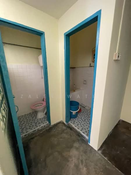 Rumah Teres 1 Tingkat untuk Disewa di Petaling Jaya (Selangor) - Zalelawati . - Bathroom - PropertyGuru.com.my