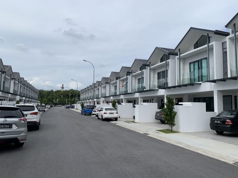 Rumah Teres 2 Tingkat untuk Dijual di Puchong (Selangor) - Michael Chan - Exterior - PropertyGuru.com.my
