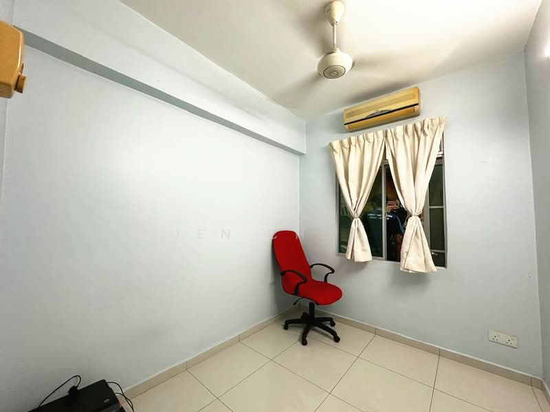 Apartment for Rent at Suria Vista Apartment - Jen Choo - Study - PropertyGuru.com.my