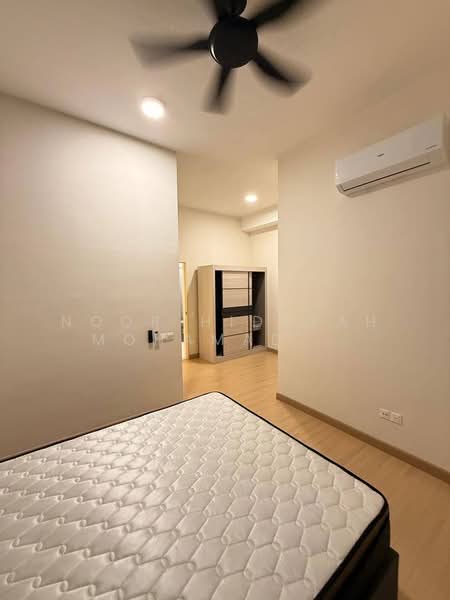 Kondominium untuk Disewa di Brezza Hill - Noor Hidayah Mohamad Noor - Bedroom - PropertyGuru.com.my