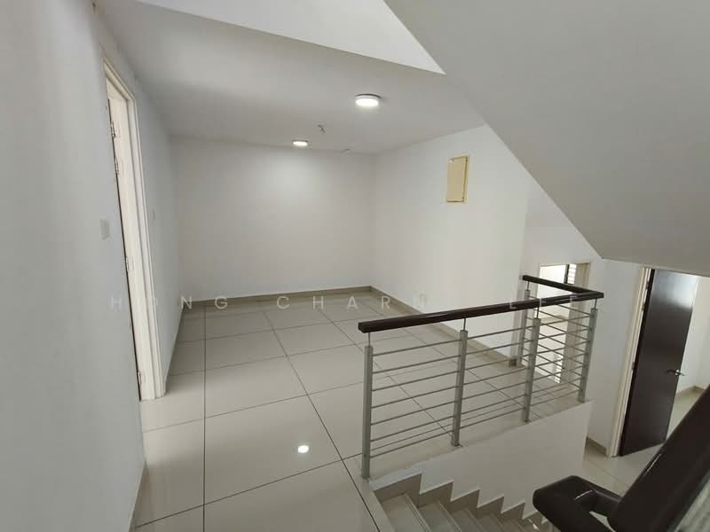Rumah Teres 2.5 Tingkat untuk Disewa di Kulai (Johor) - Hong Charng Lee - Interior - PropertyGuru.com.my