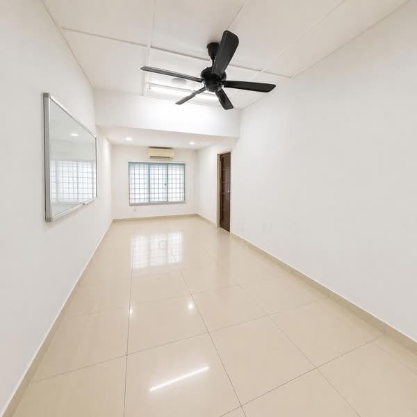 2-storey Terraced House for Sale in TAMAN PUCHONG UTAMA (Puchong) - Kho Chng Guan - Interior - PropertyGuru.com.my