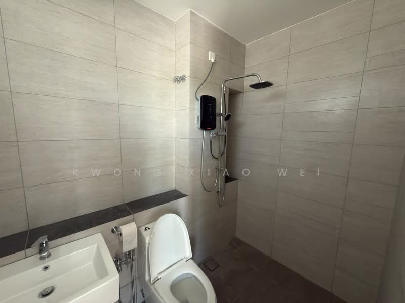 Rumah Teres untuk Dijual di Kota Emerald (Rawang) - Kwong Xiao Wei - Bathroom - PropertyGuru.com.my