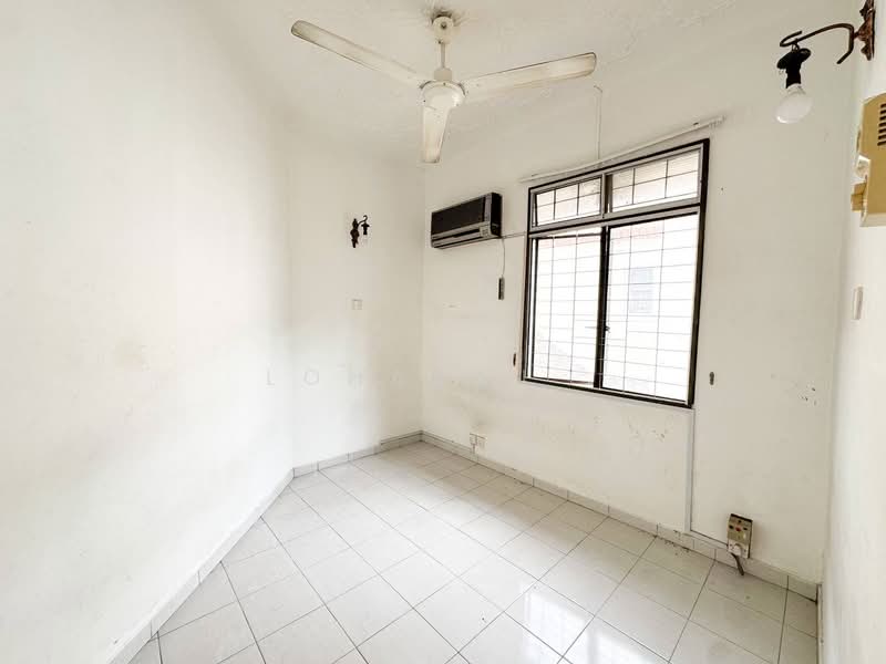 Bungalow for Sale in Taman TAR (Tun Abdul Razak) (Ampang) - Loharaj . - PropertyGuru.com.my