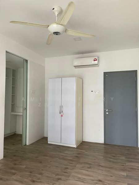 Kondominium untuk Disewa di Lakefront Residence - Amirul Fikry Zulkifly - PropertyGuru.com.my