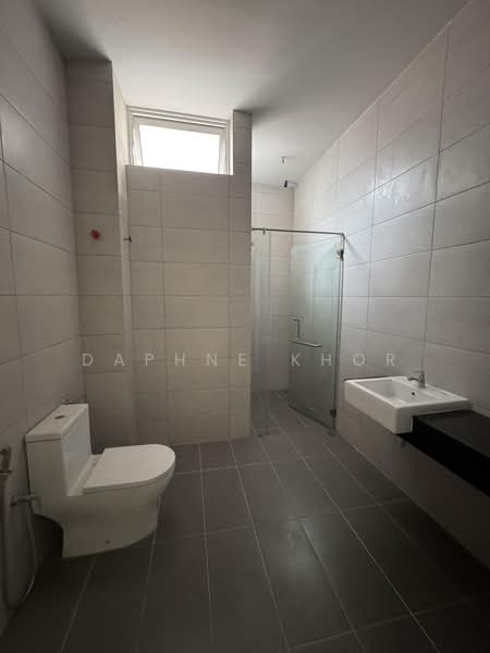 3-storey Terraced House for Sale in Taman Jelutong (Jelutong) - Daphne Khor - PropertyGuru.com.my