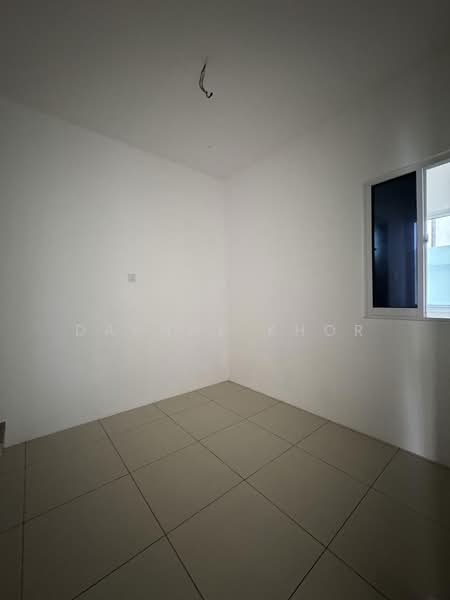 3-storey Terraced House for Sale in Taman Jelutong (Jelutong) - Daphne Khor - PropertyGuru.com.my