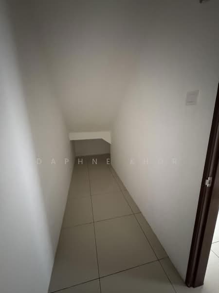 3-storey Terraced House for Sale in Taman Jelutong (Jelutong) - Daphne Khor - PropertyGuru.com.my