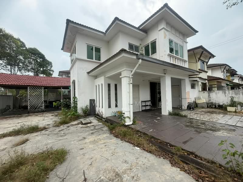 Semi-Detached House for Sale in Taman Garing Utama (Rawang) - Elwin Mah - Exterior - PropertyGuru.com.my