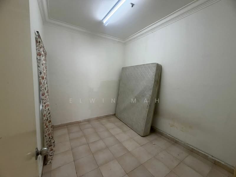 Semi-Detached House for Sale in Taman Garing Utama (Rawang) - Elwin Mah - Interior - PropertyGuru.com.my