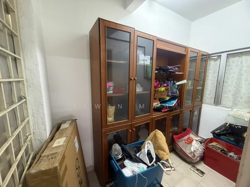 Semi-Detached House for Sale in Taman Garing Utama (Rawang) - Elwin Mah - Interior - PropertyGuru.com.my
